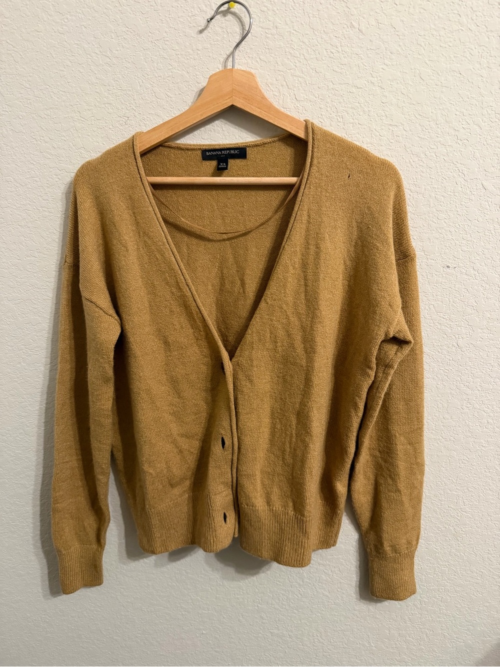 Banana Republic Women's Camel/Tan V-Neck Button Cardigan